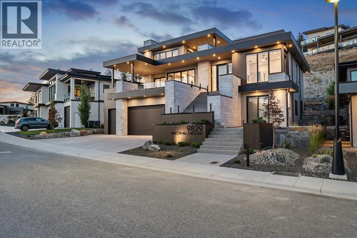 9829 Beacon Hill Crescent