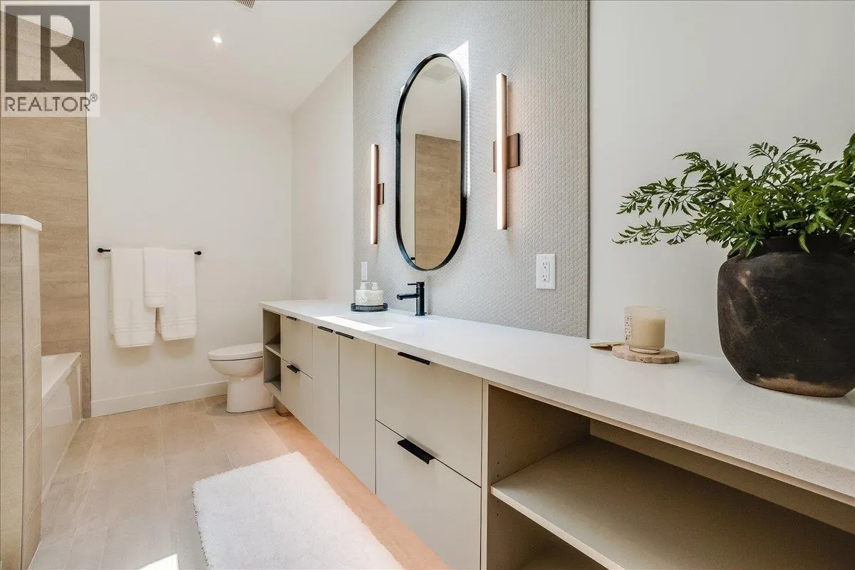 266 BAKER Street Unit# 17