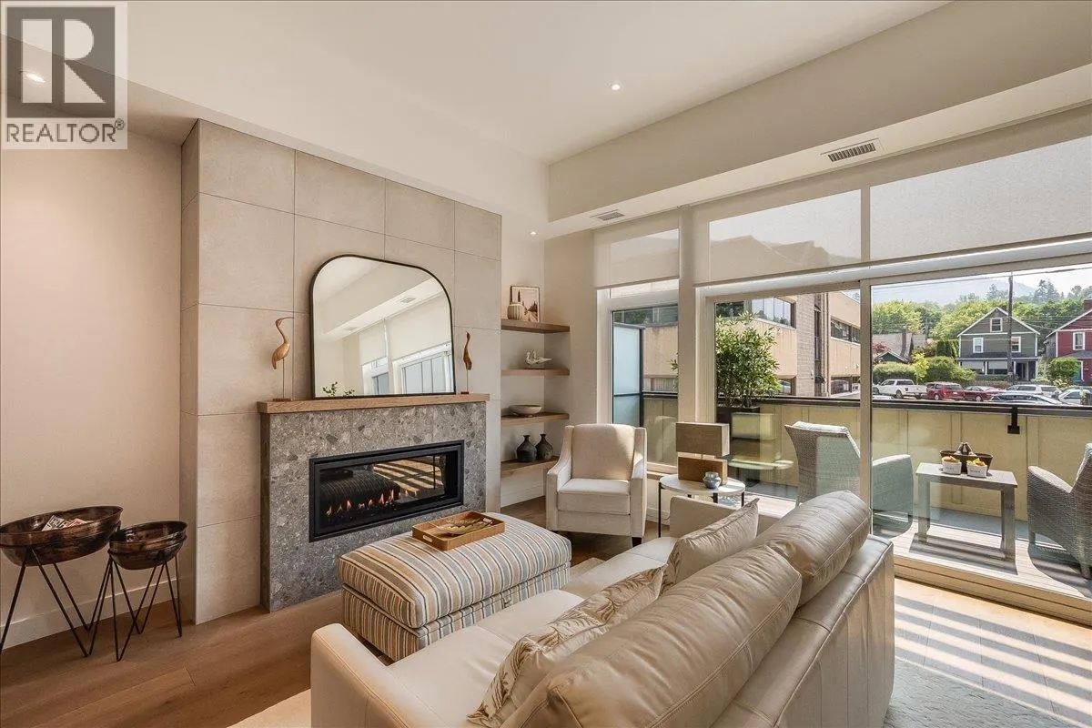 266 BAKER Street Unit# 17