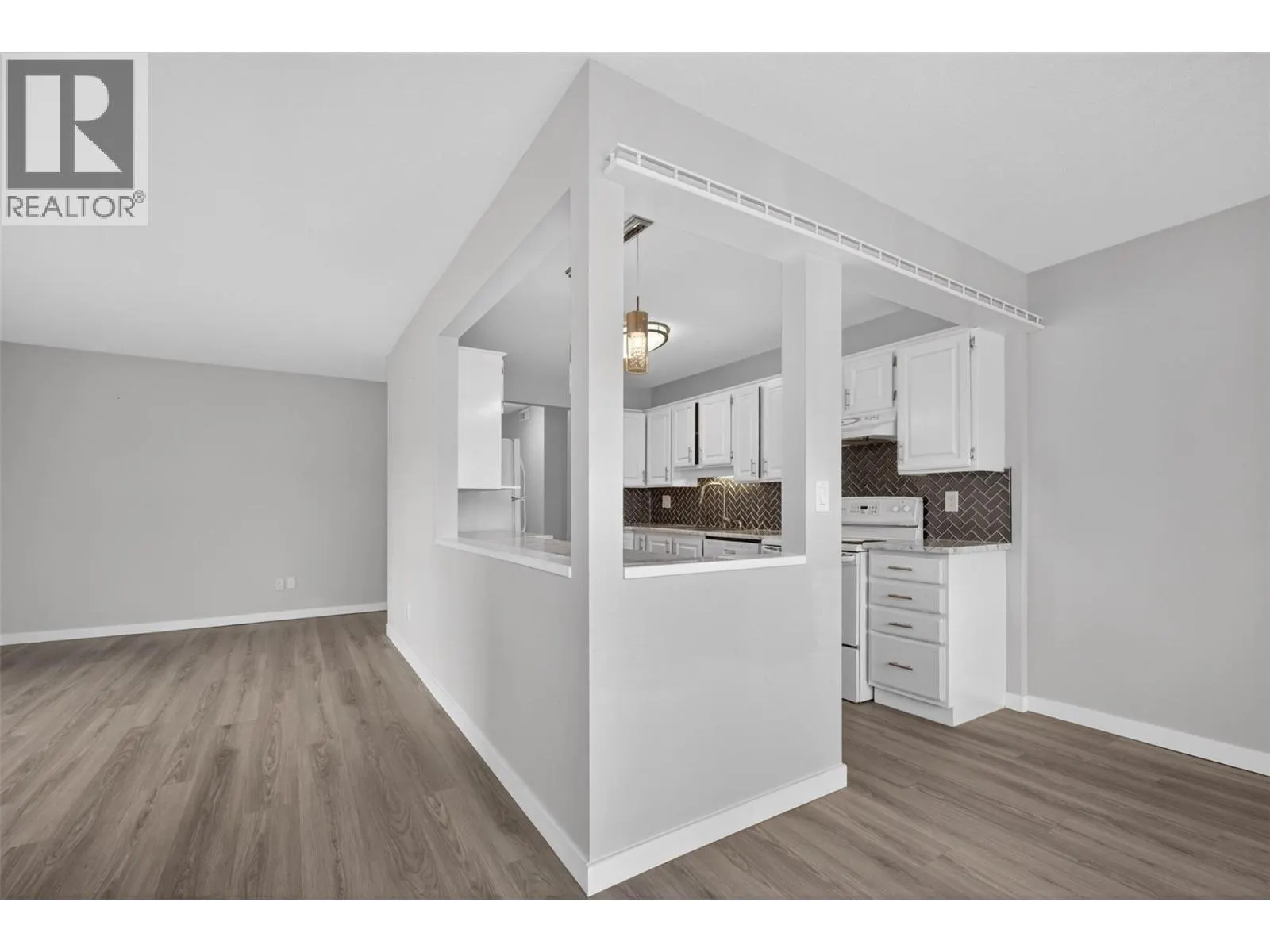 1610 Gordon Drive Unit# 101 Lot# 1