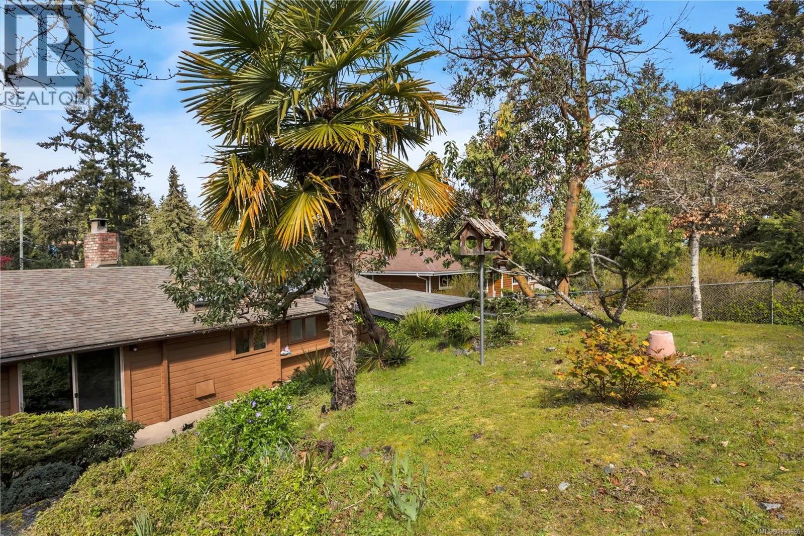 1600 Seacrest Rd