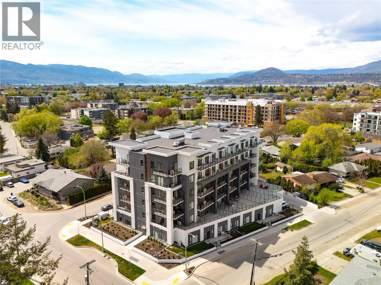 1380 Pridham Avenue Unit# 409