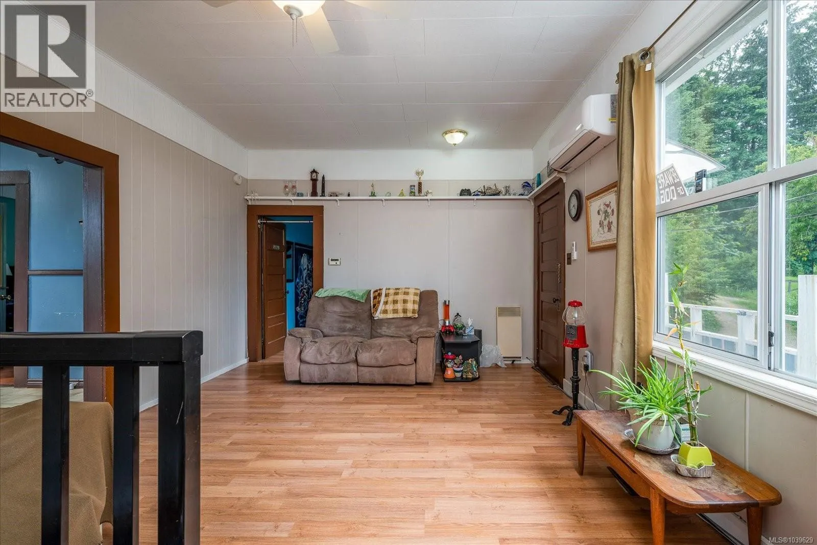 13520 Roundup Dr