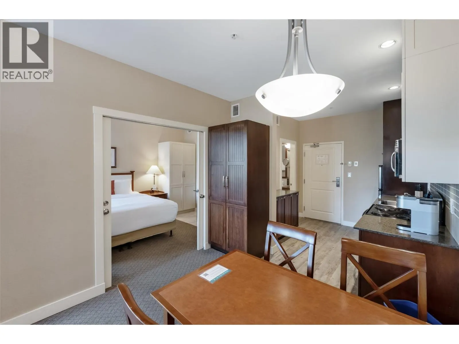 13011 Lakeshore Drive S Unit# 104