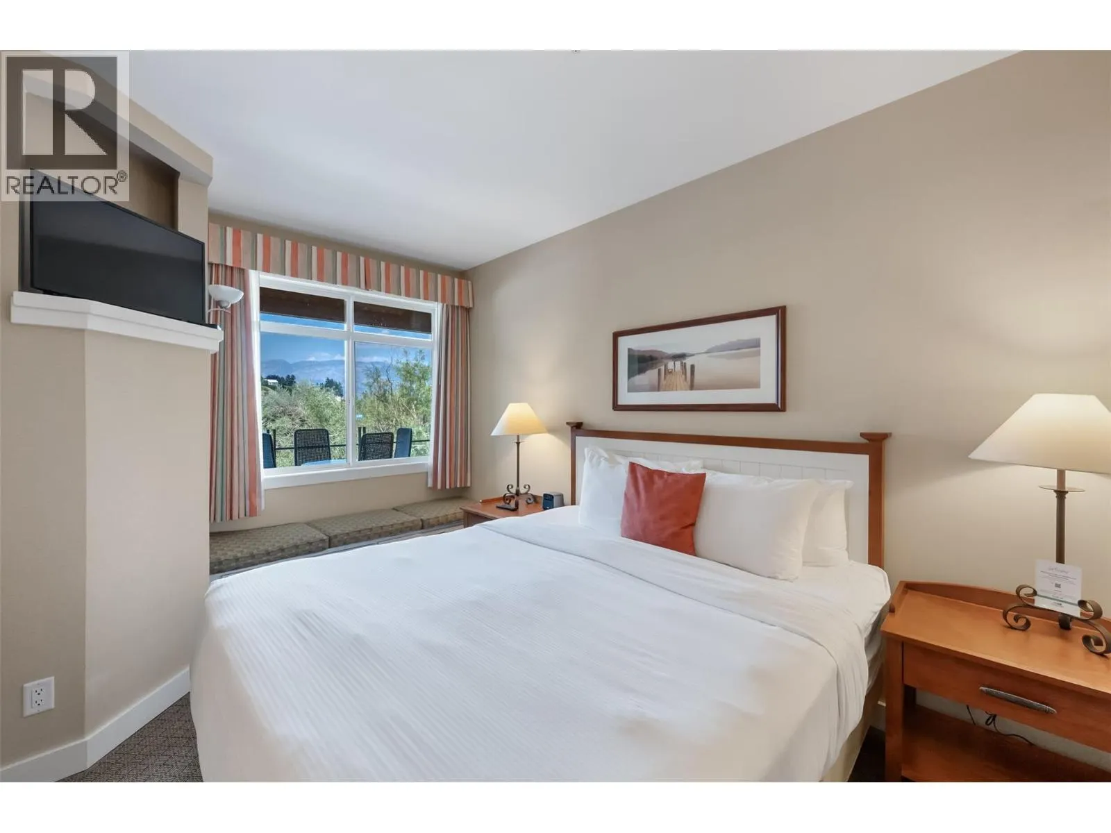 13011 Lakeshore Drive S Unit# 104