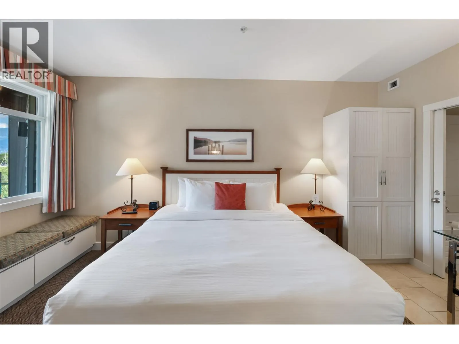 13011 Lakeshore Drive S Unit# 104