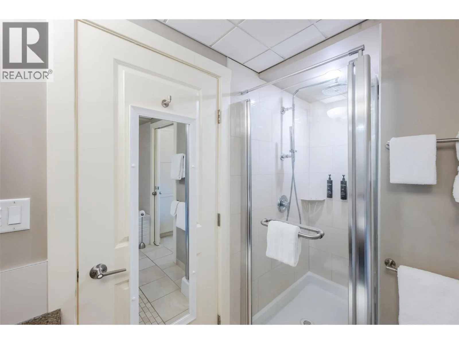 13011 Lakeshore Drive S Unit# 104