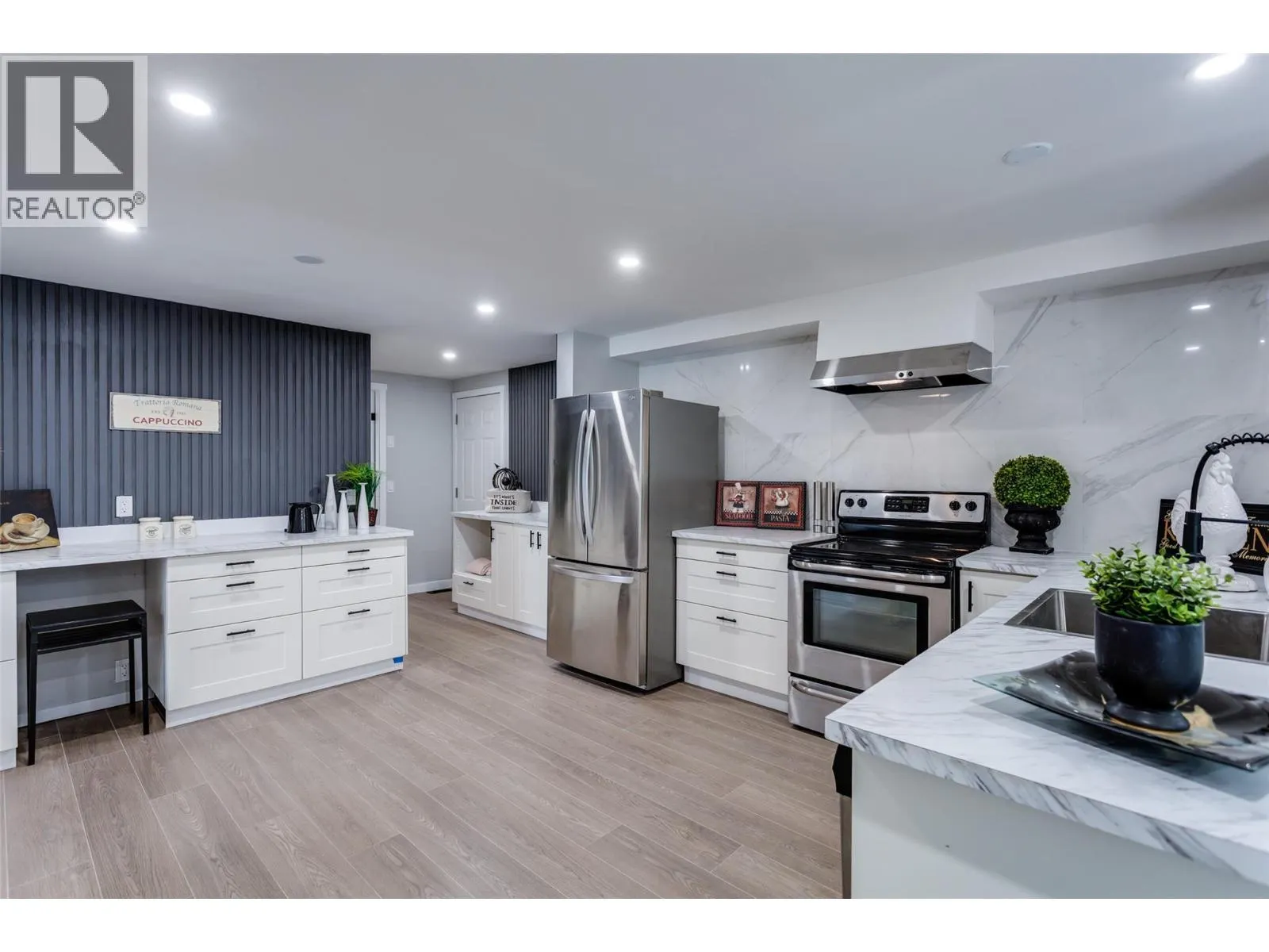 1999 Highway 97 Highway S Unit# 174