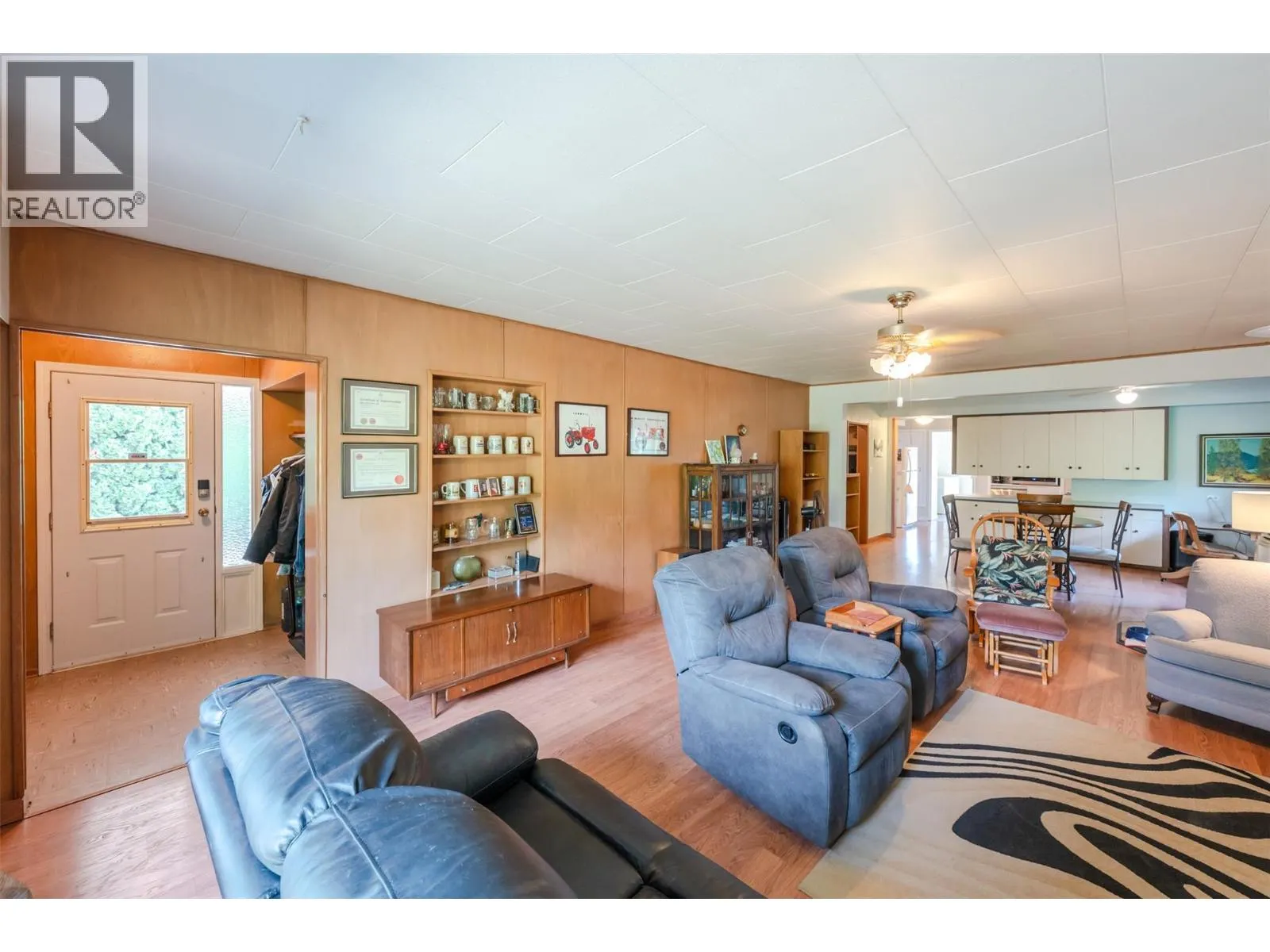 5401 Highway 97