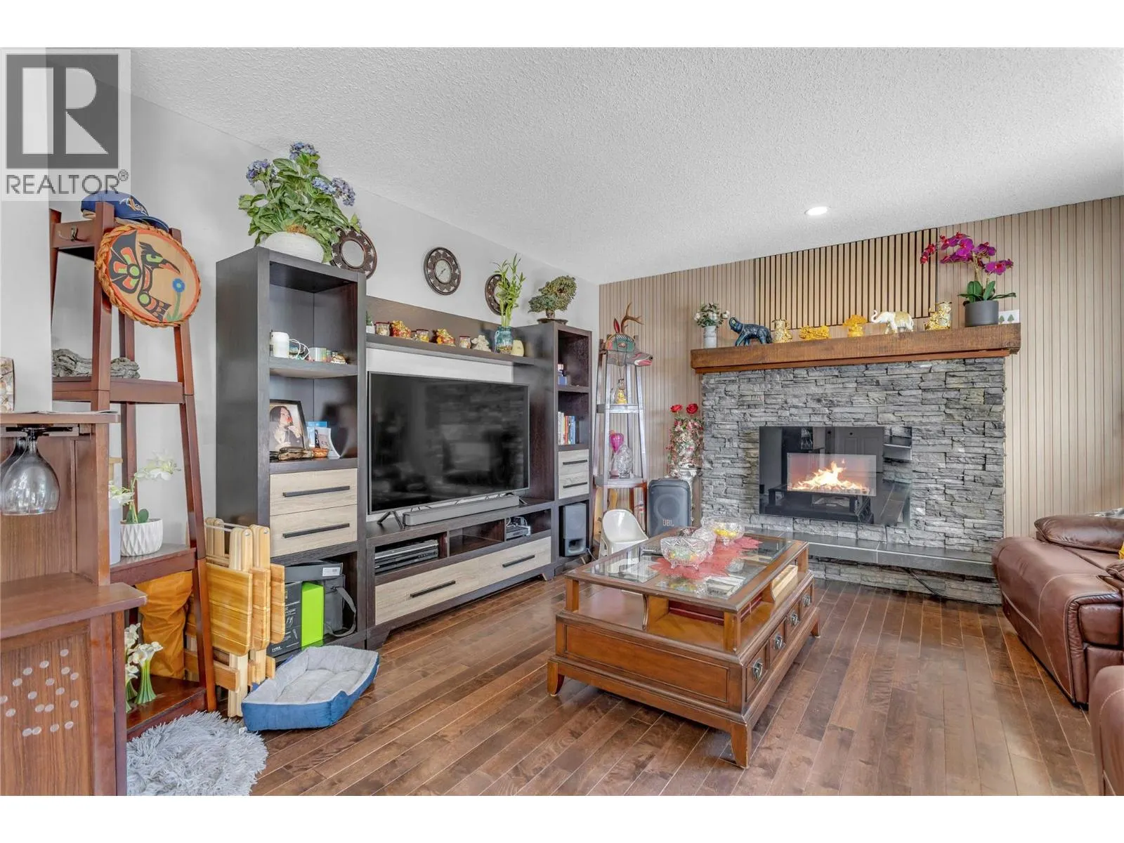 1675 Thayer Court Unit# 1