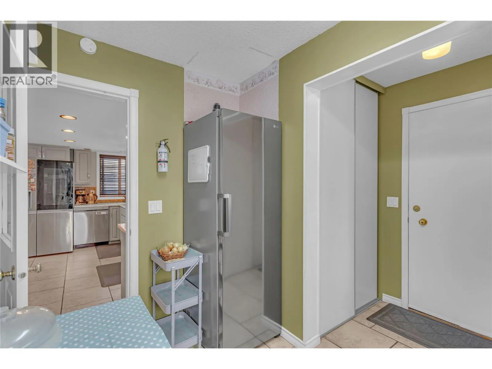 1675 Thayer Court Unit# 1