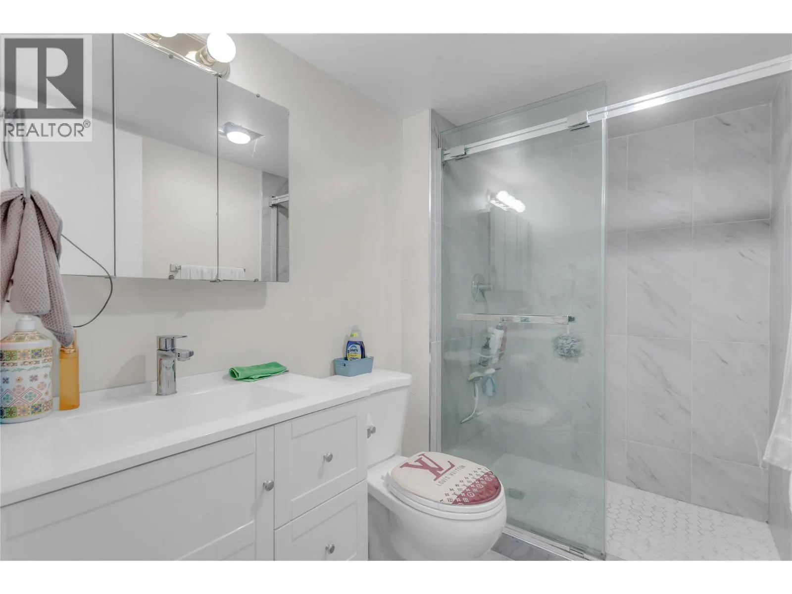 1675 Thayer Court Unit# 1