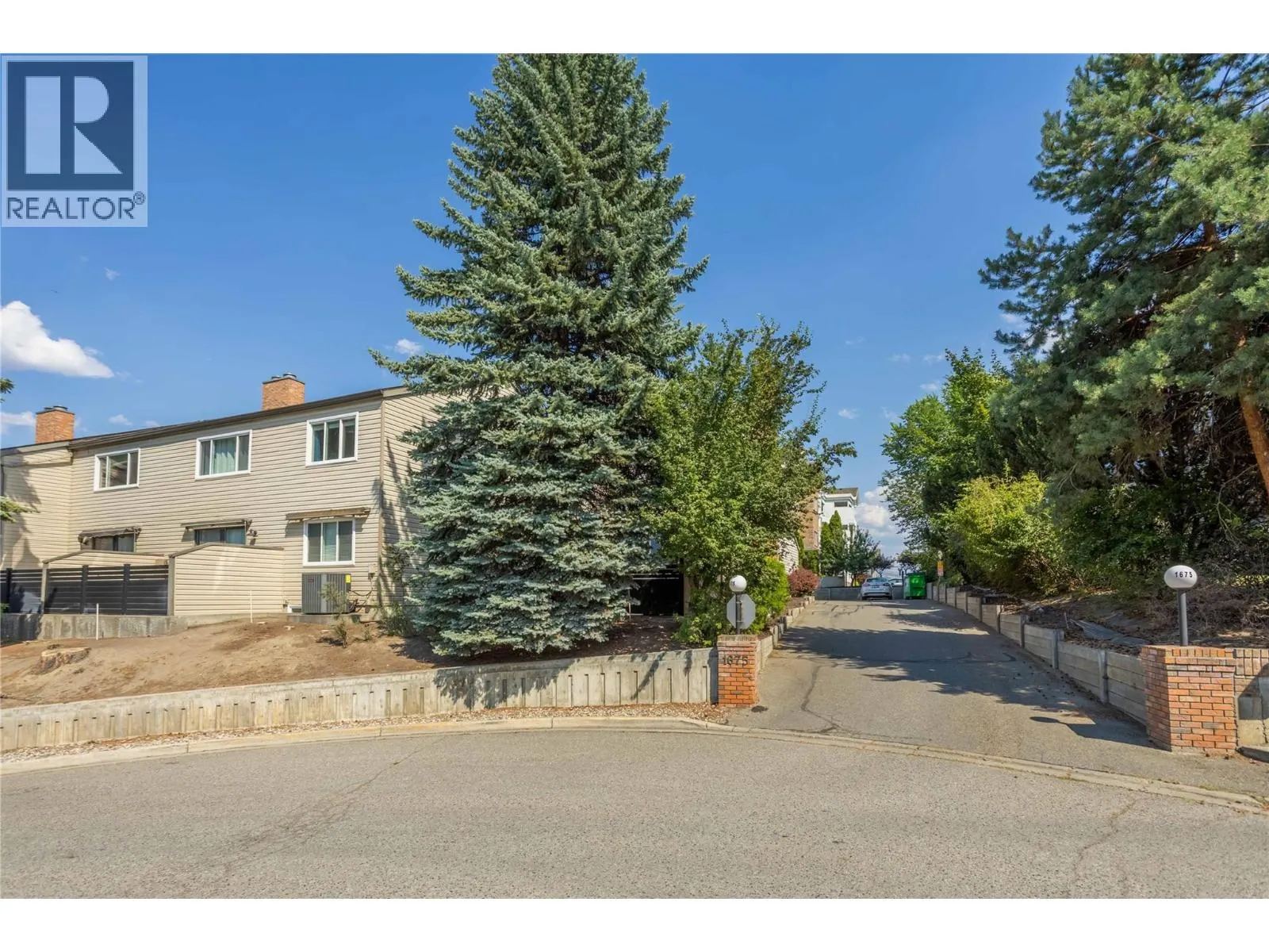 1675 Thayer Court Unit# 1