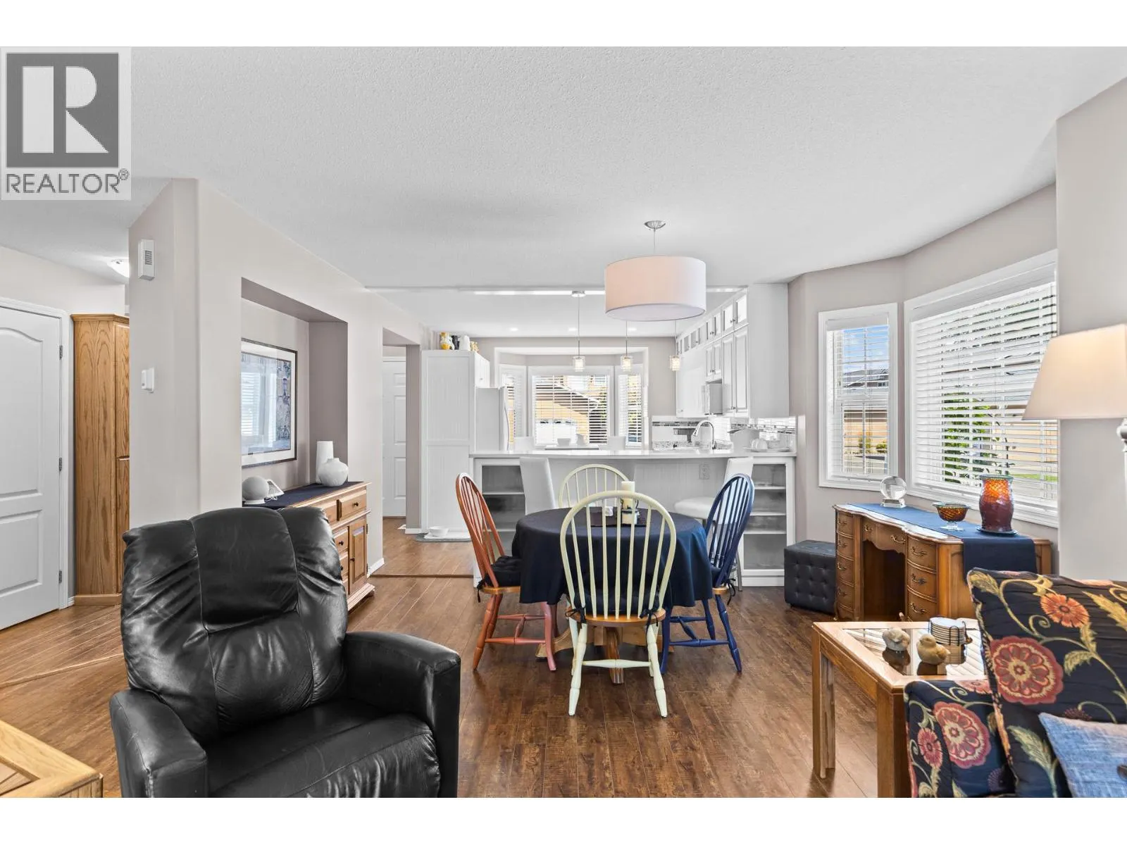 535 Glenmeadows Road Unit# 11