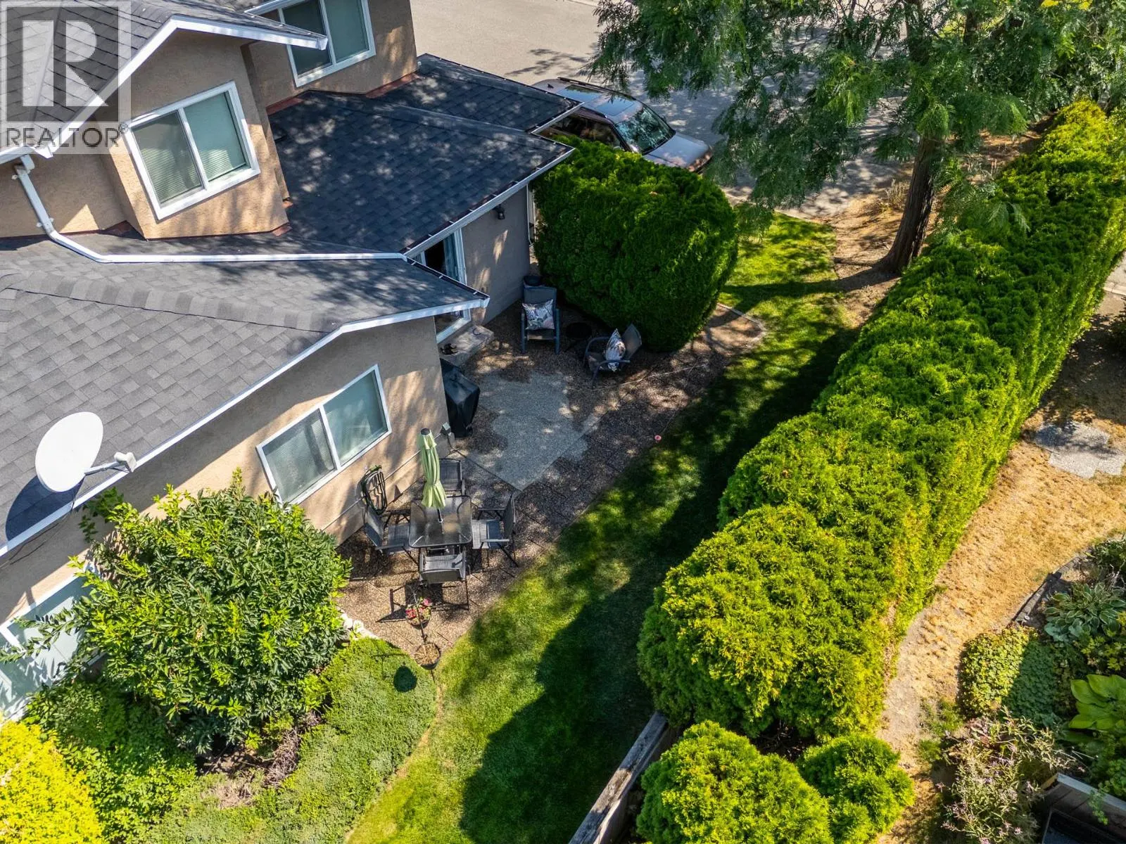 535 Glenmeadows Road Unit# 11