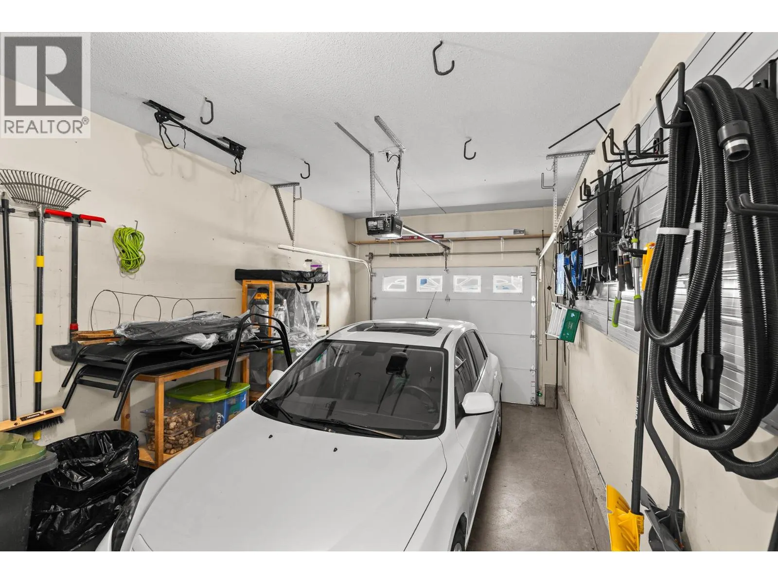 535 Glenmeadows Road Unit# 11