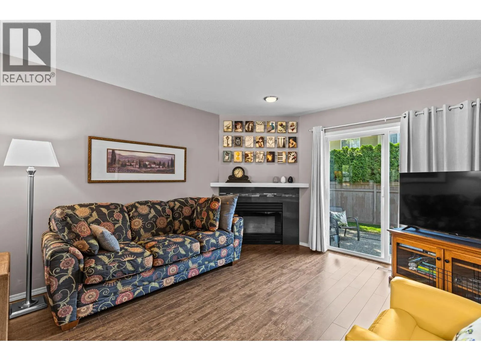 535 Glenmeadows Road Unit# 11