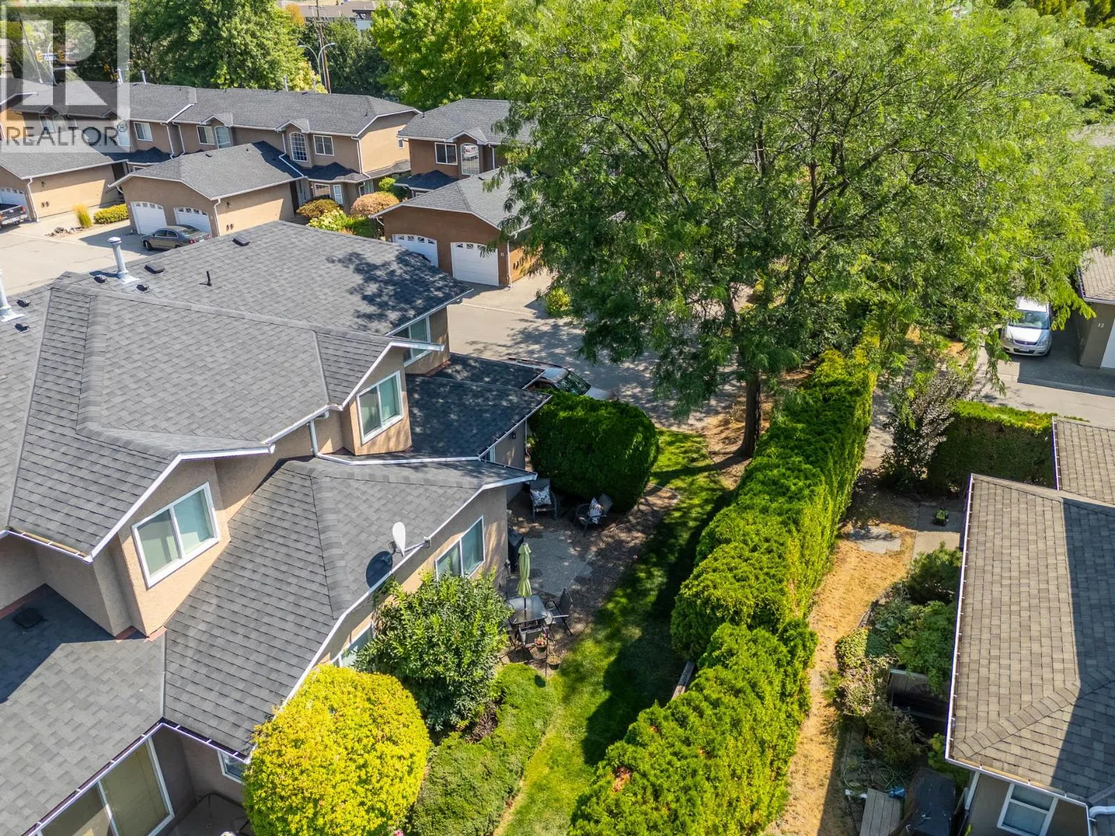 535 Glenmeadows Road Unit# 11