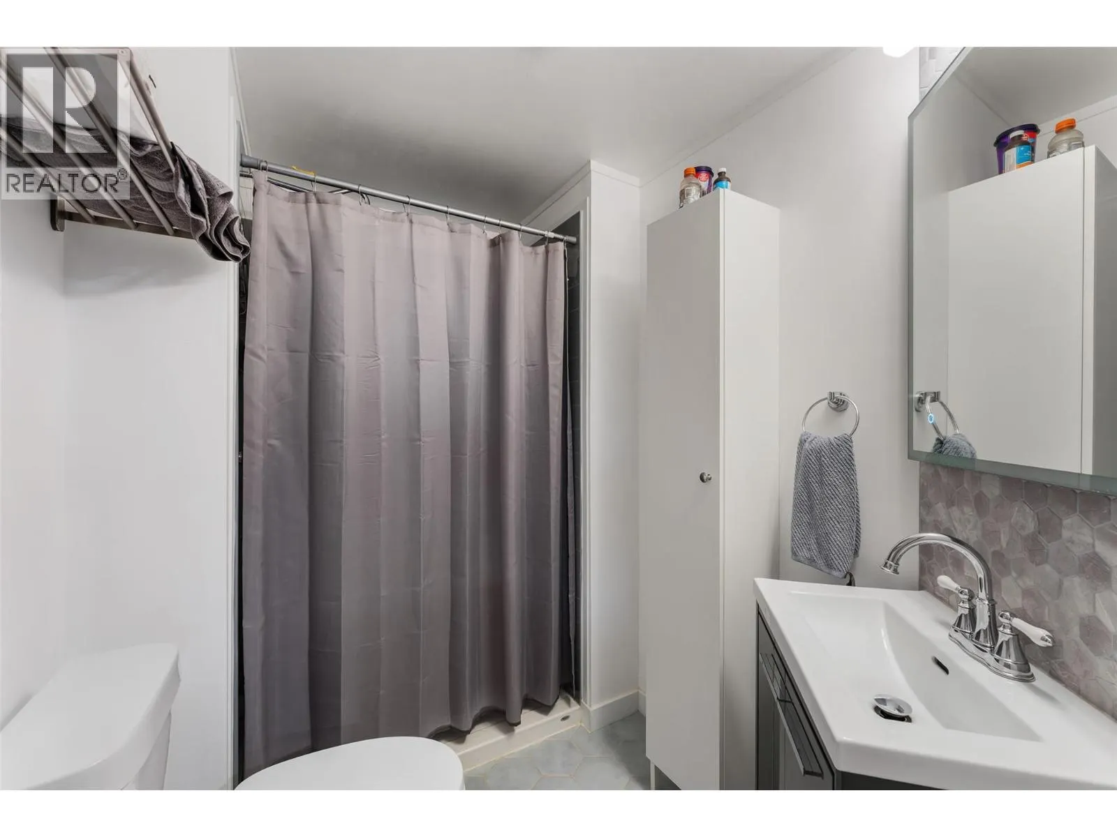 610 Katherine Road Unit# 12