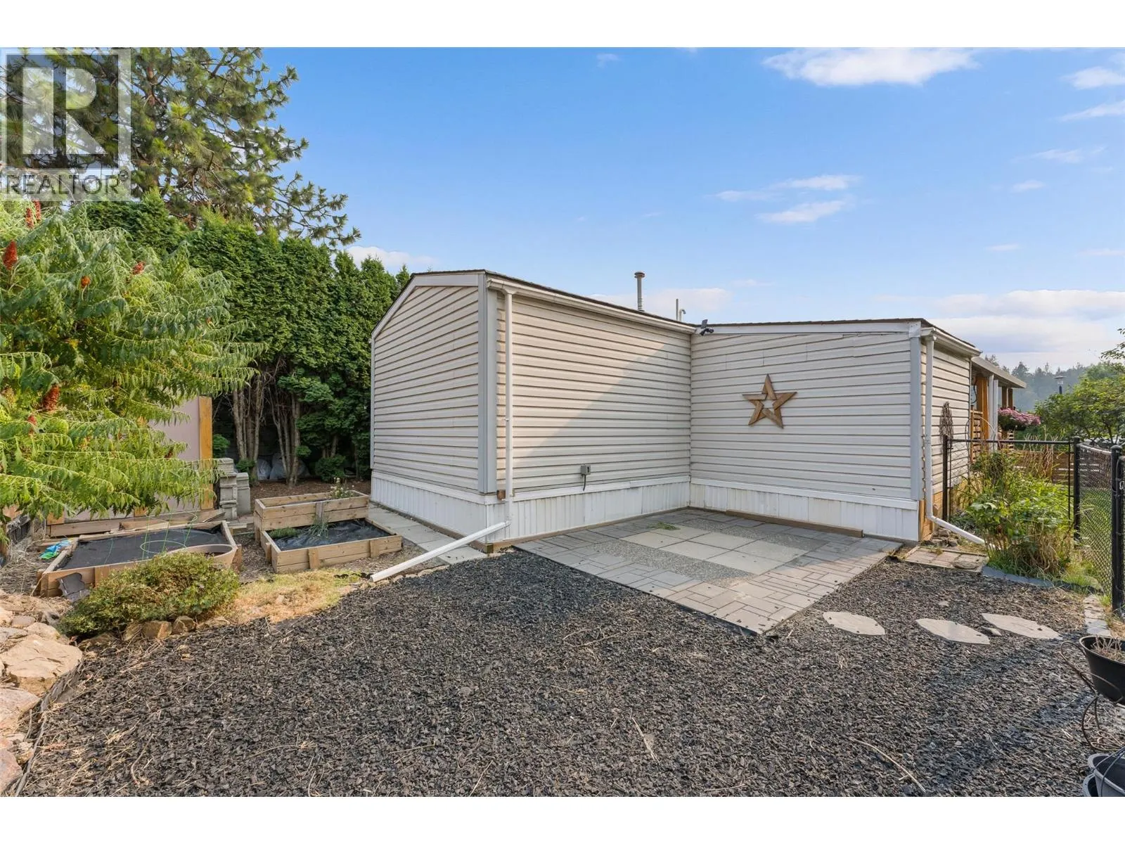 610 Katherine Road Unit# 12