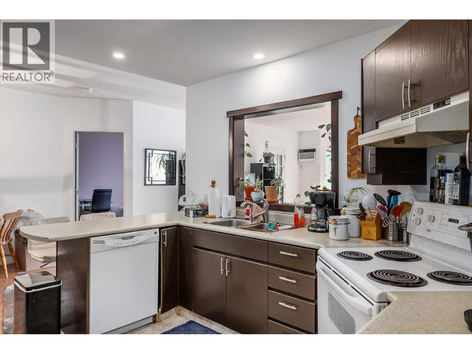 985 KLO Road Unit# 214