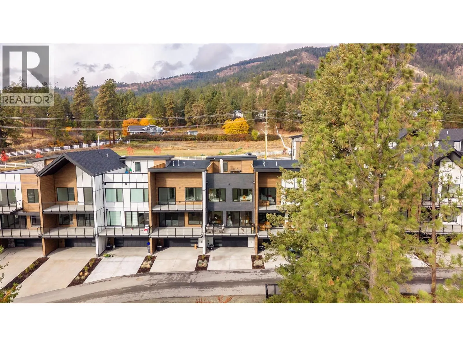 2735 Shannon Lake Road Unit# 412