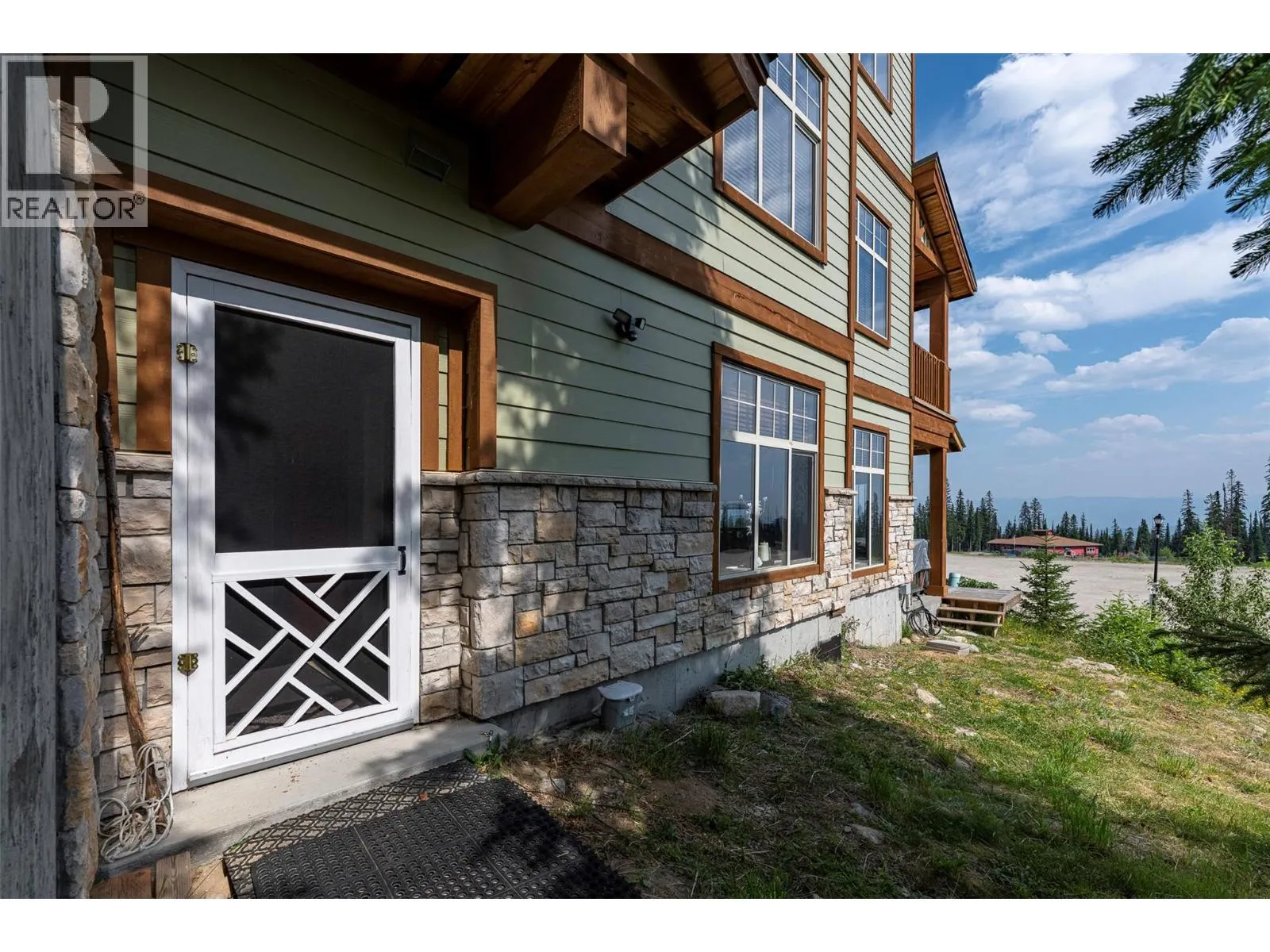 5045 Snowbird Way Unit# 2