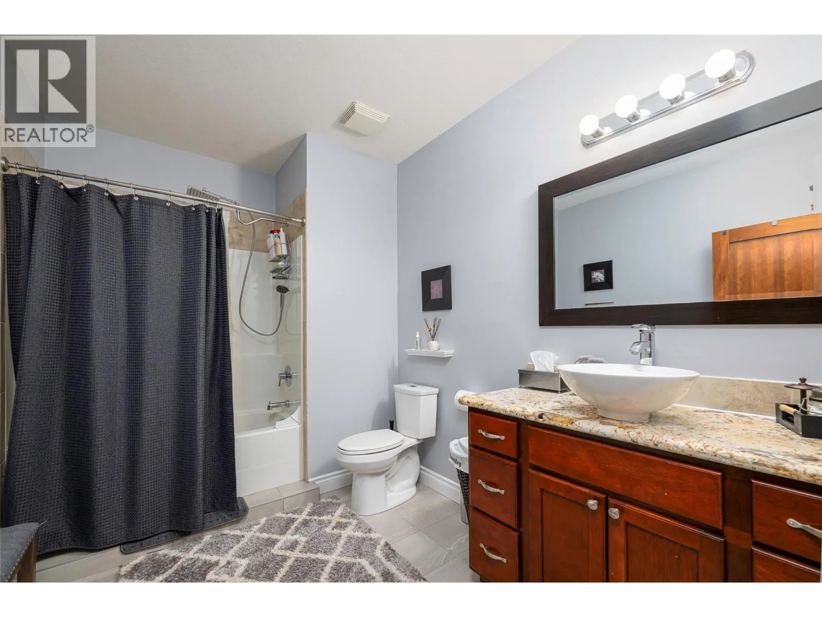 5045 Snowbird Way Unit# 2