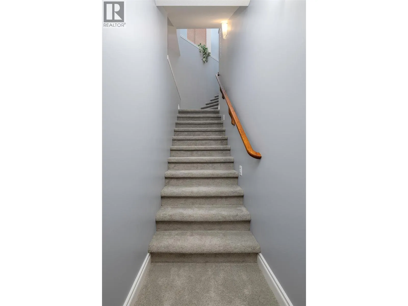 5045 Snowbird Way Unit# 2