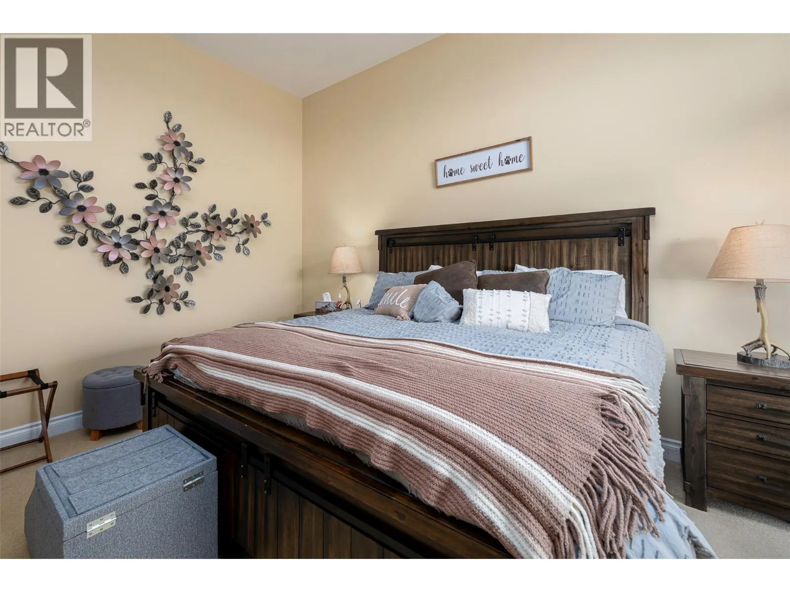 5045 Snowbird Way Unit# 2