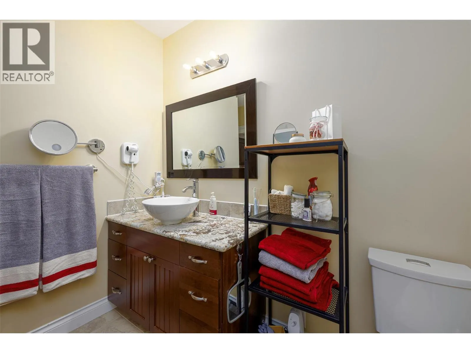 5045 Snowbird Way Unit# 2