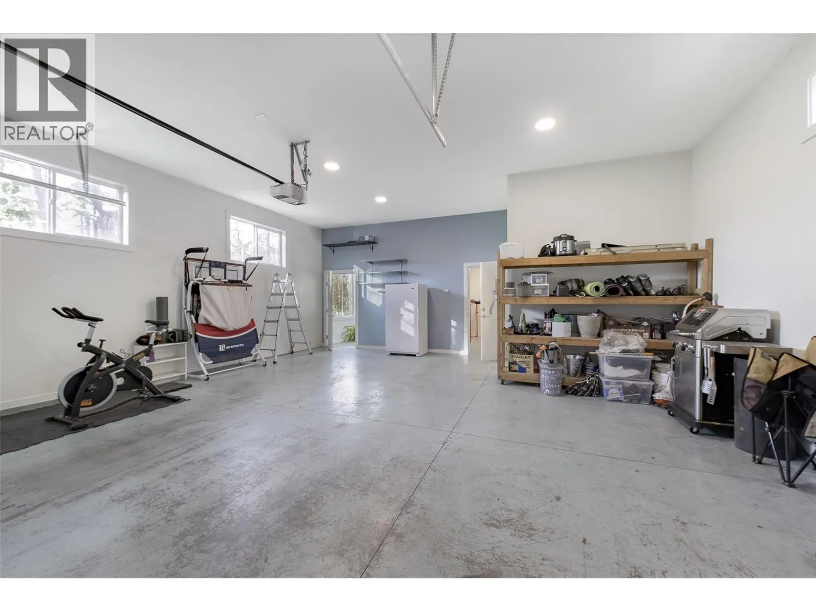3153 Hall Road