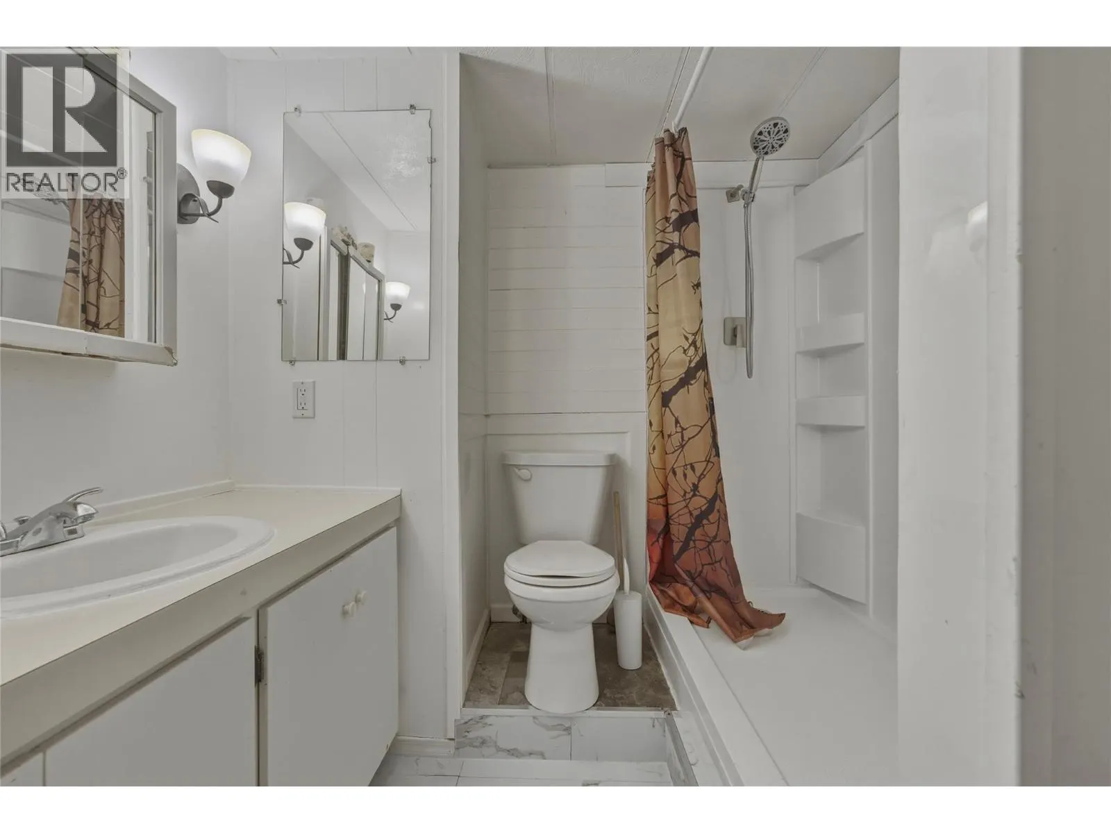 4137 Spallumcheen Drive Unit# 16