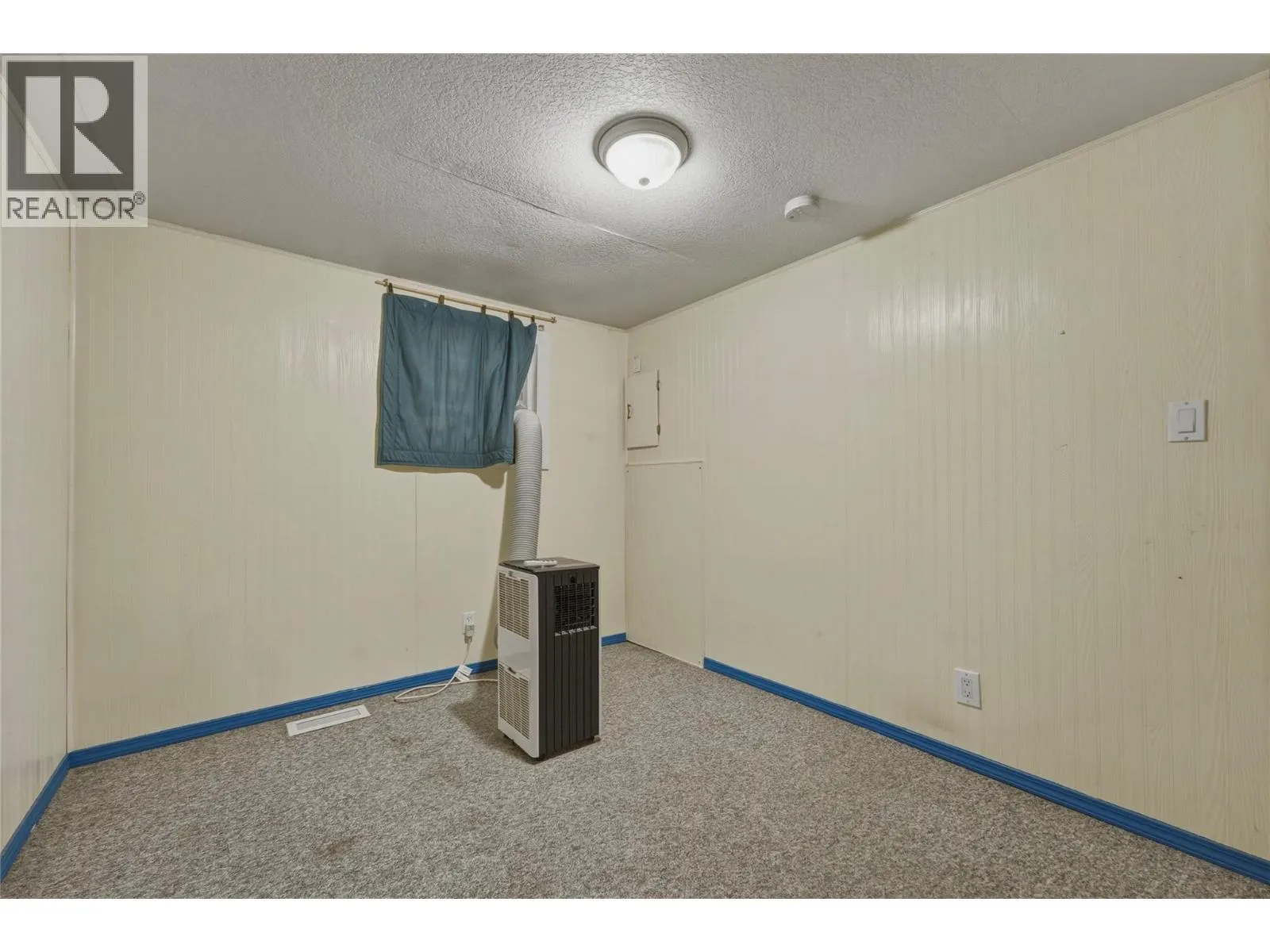 4137 Spallumcheen Drive Unit# 16