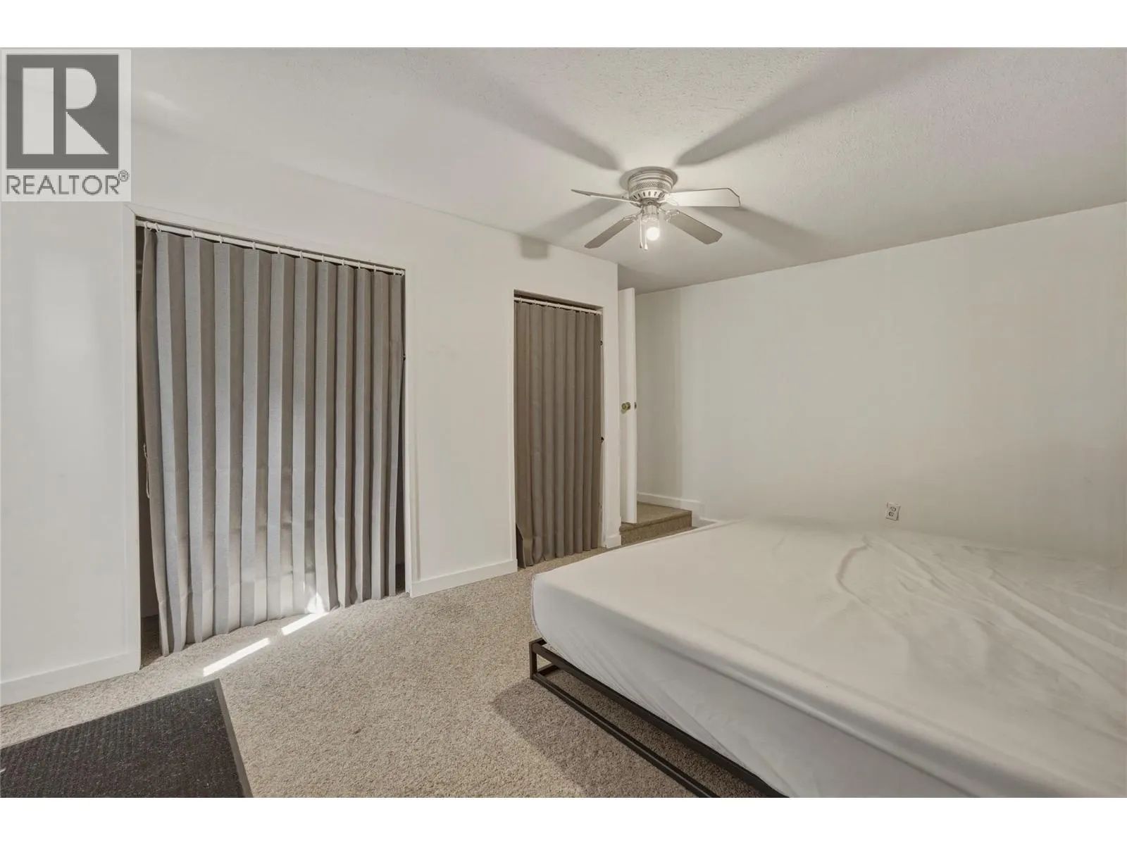 4137 Spallumcheen Drive Unit# 16