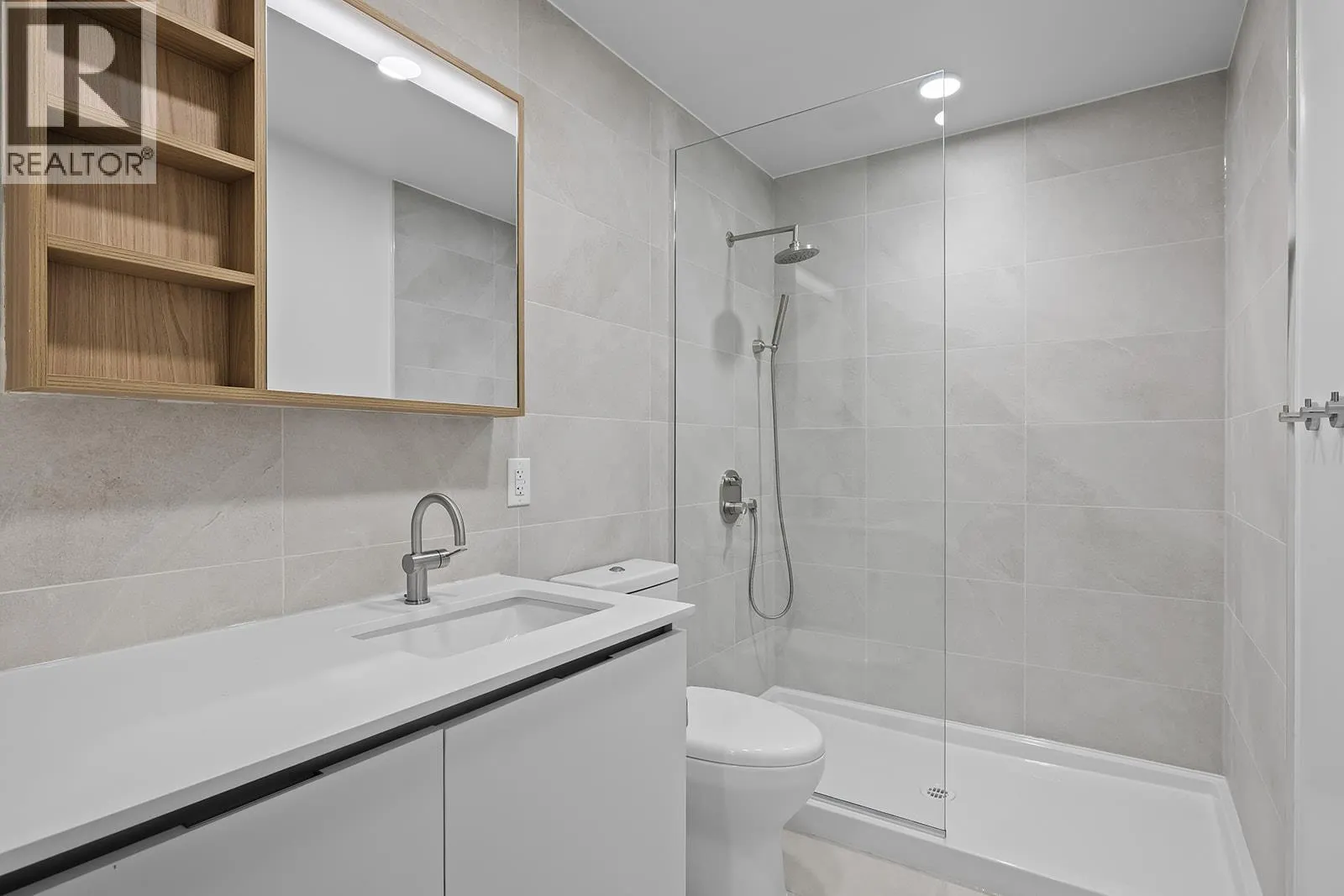 2780 Olalla Road Unit# 104