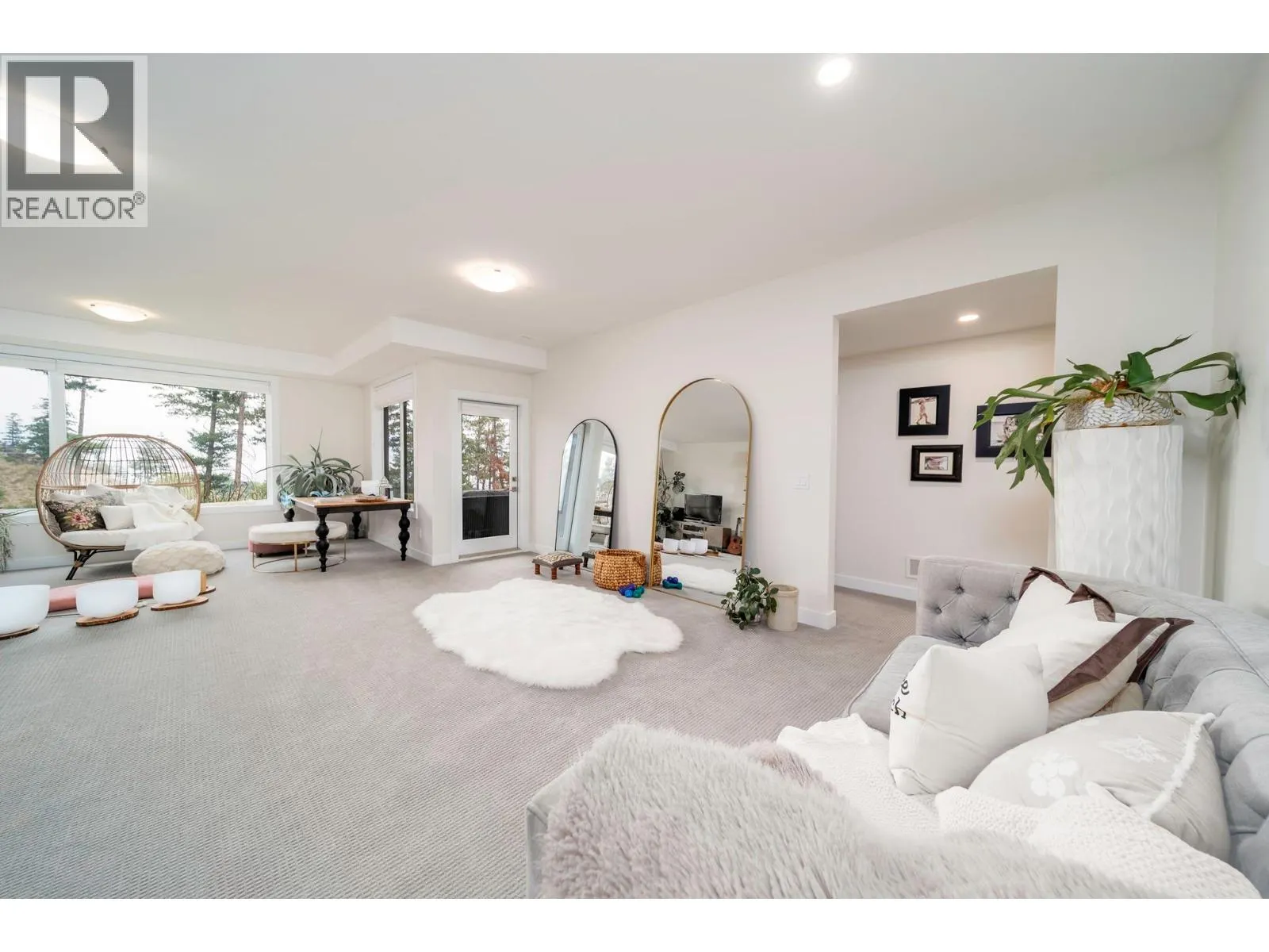 1349 Rocky Point Drive Unit# 2