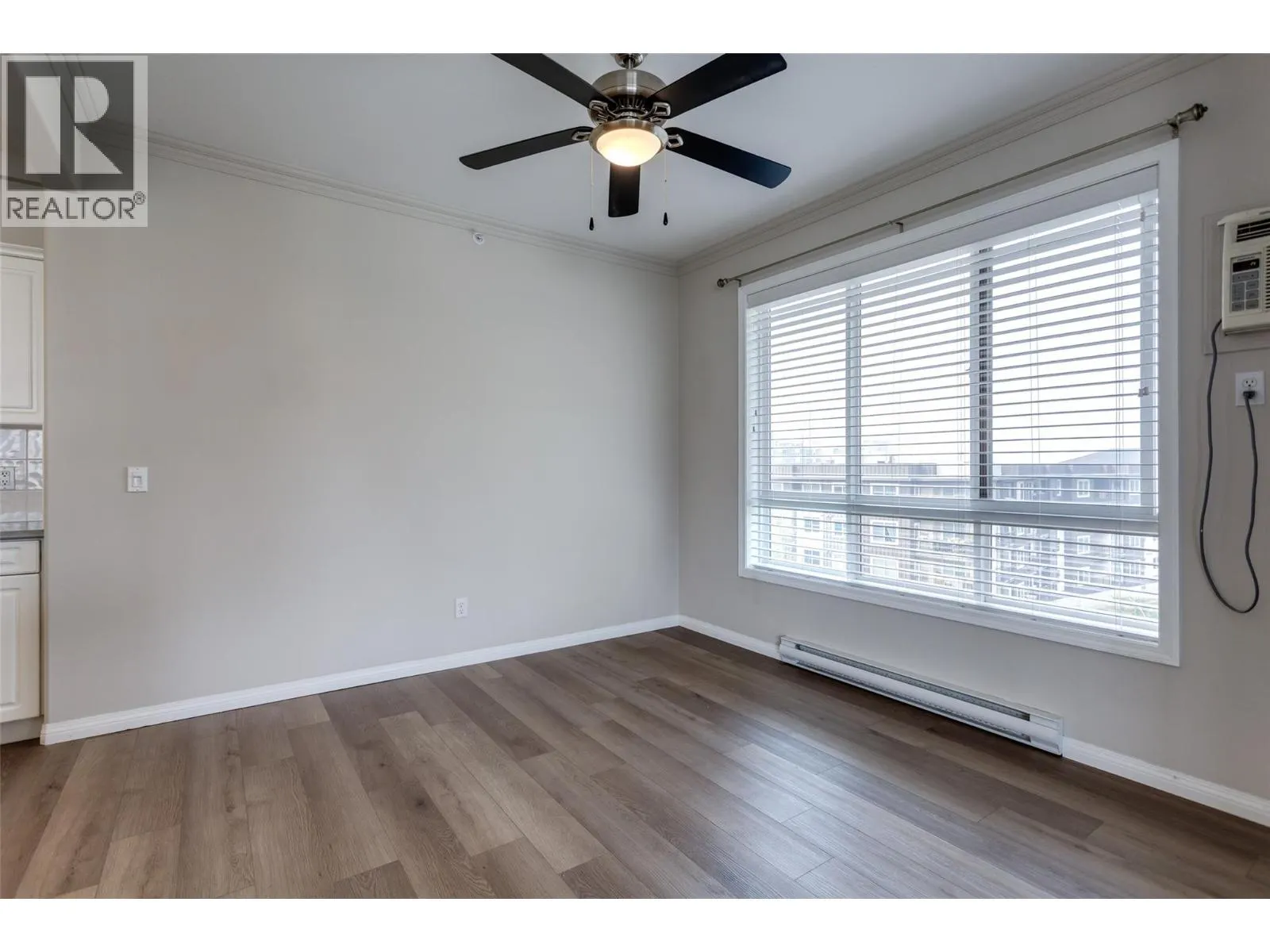1962 Enterprise Way Unit# 401