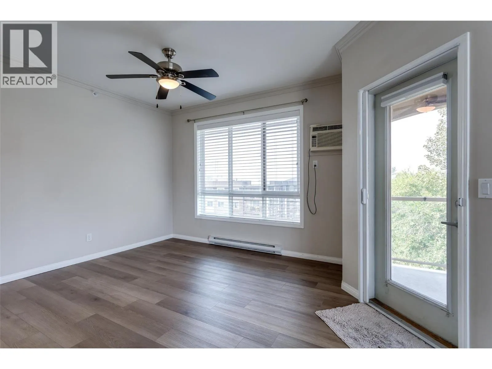 1962 Enterprise Way Unit# 401