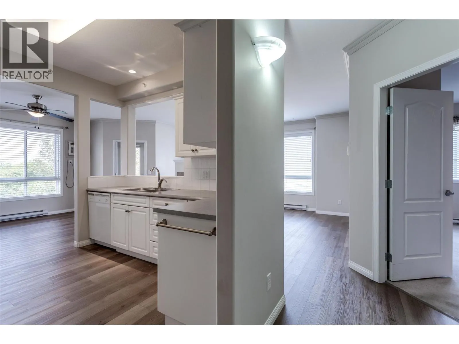 1962 Enterprise Way Unit# 401