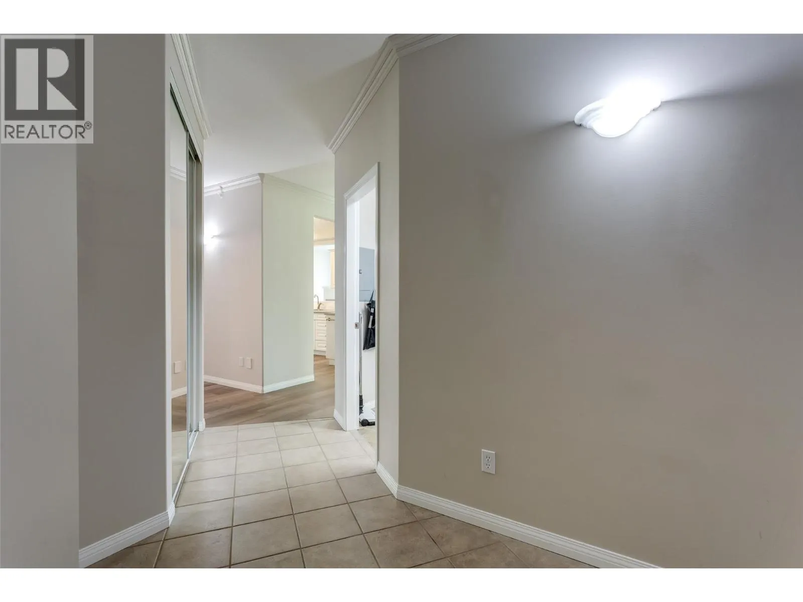 1962 Enterprise Way Unit# 401