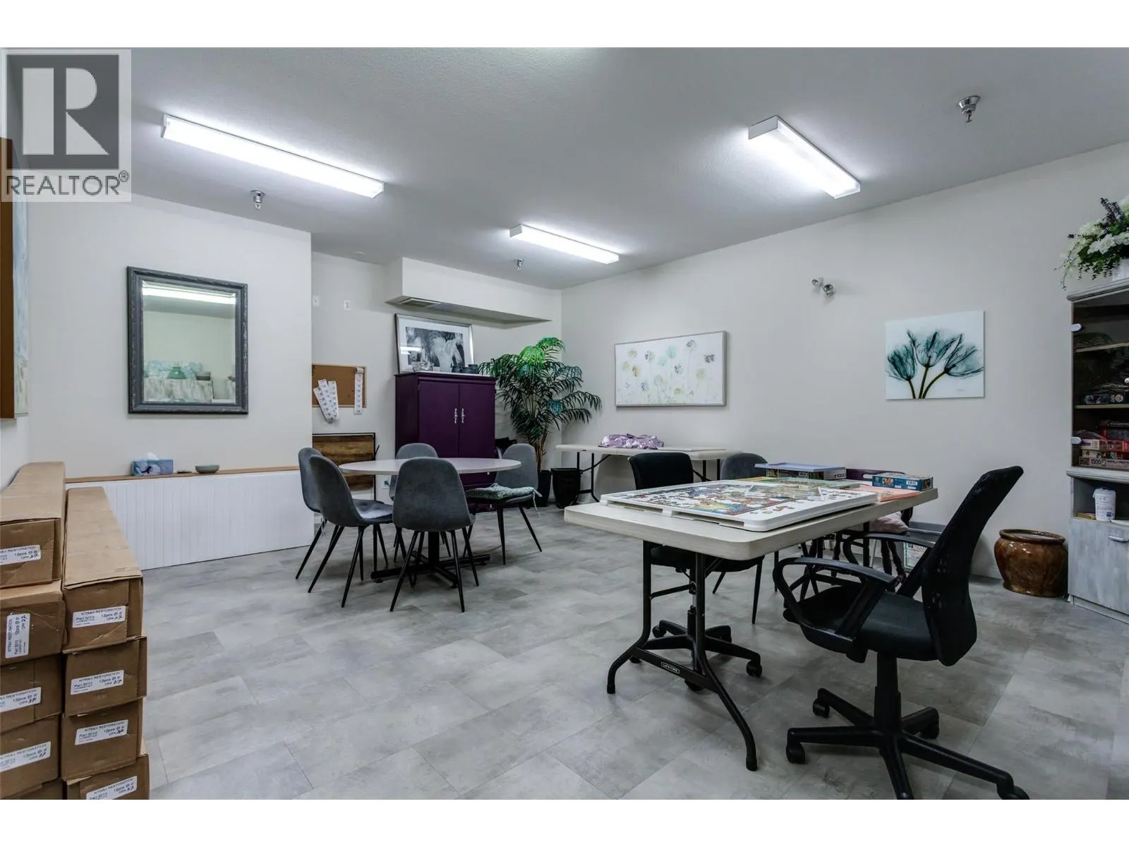 1962 Enterprise Way Unit# 401