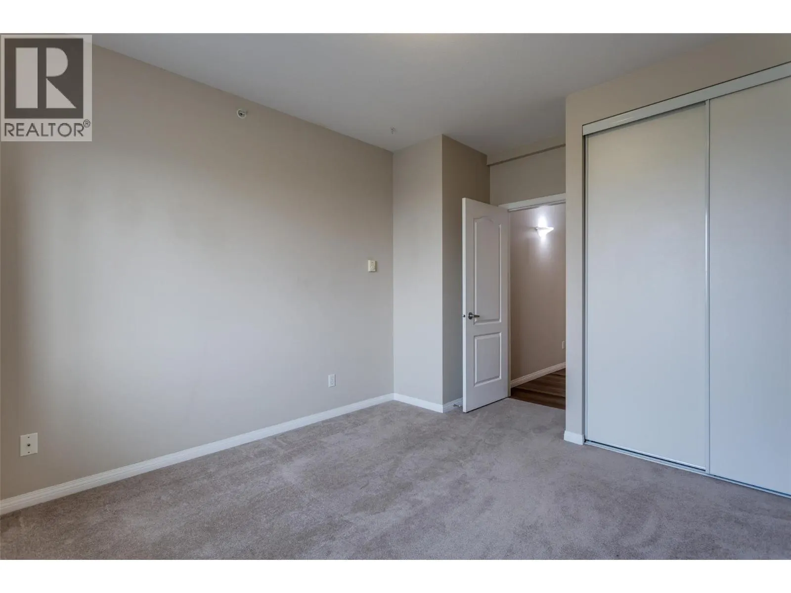 1962 Enterprise Way Unit# 401