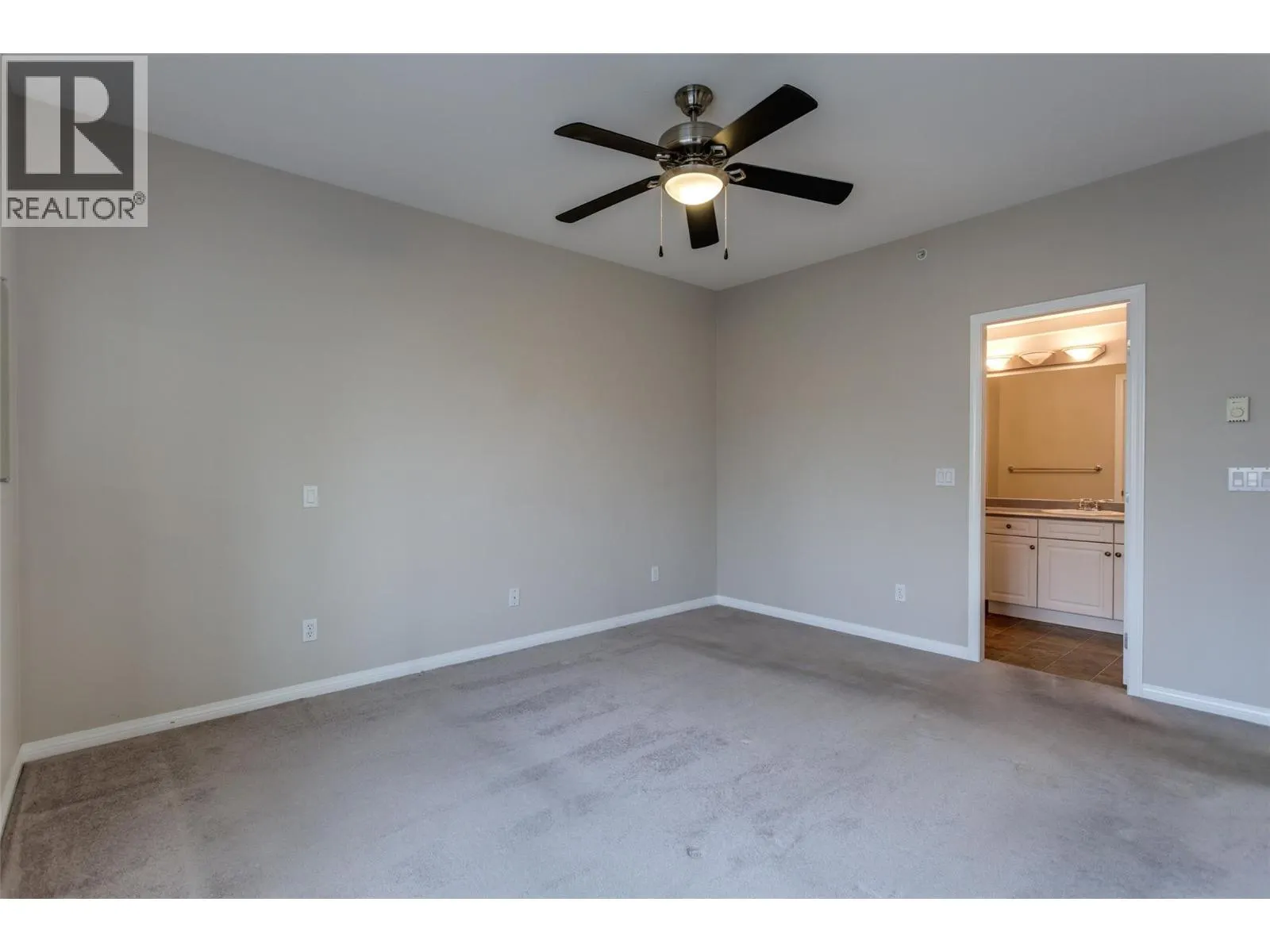 1962 Enterprise Way Unit# 401
