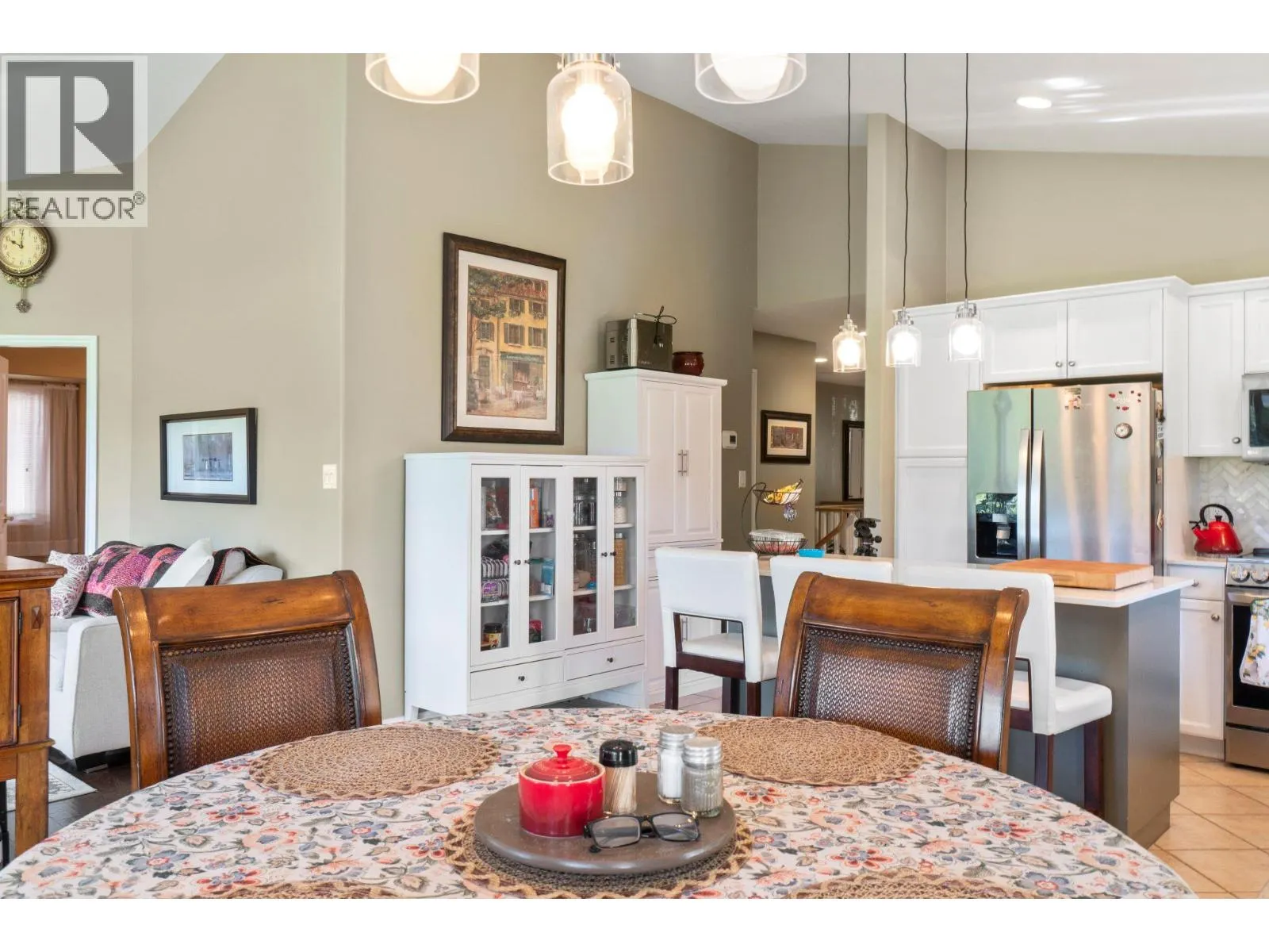 2550 Golf Course Drive Unit# 11