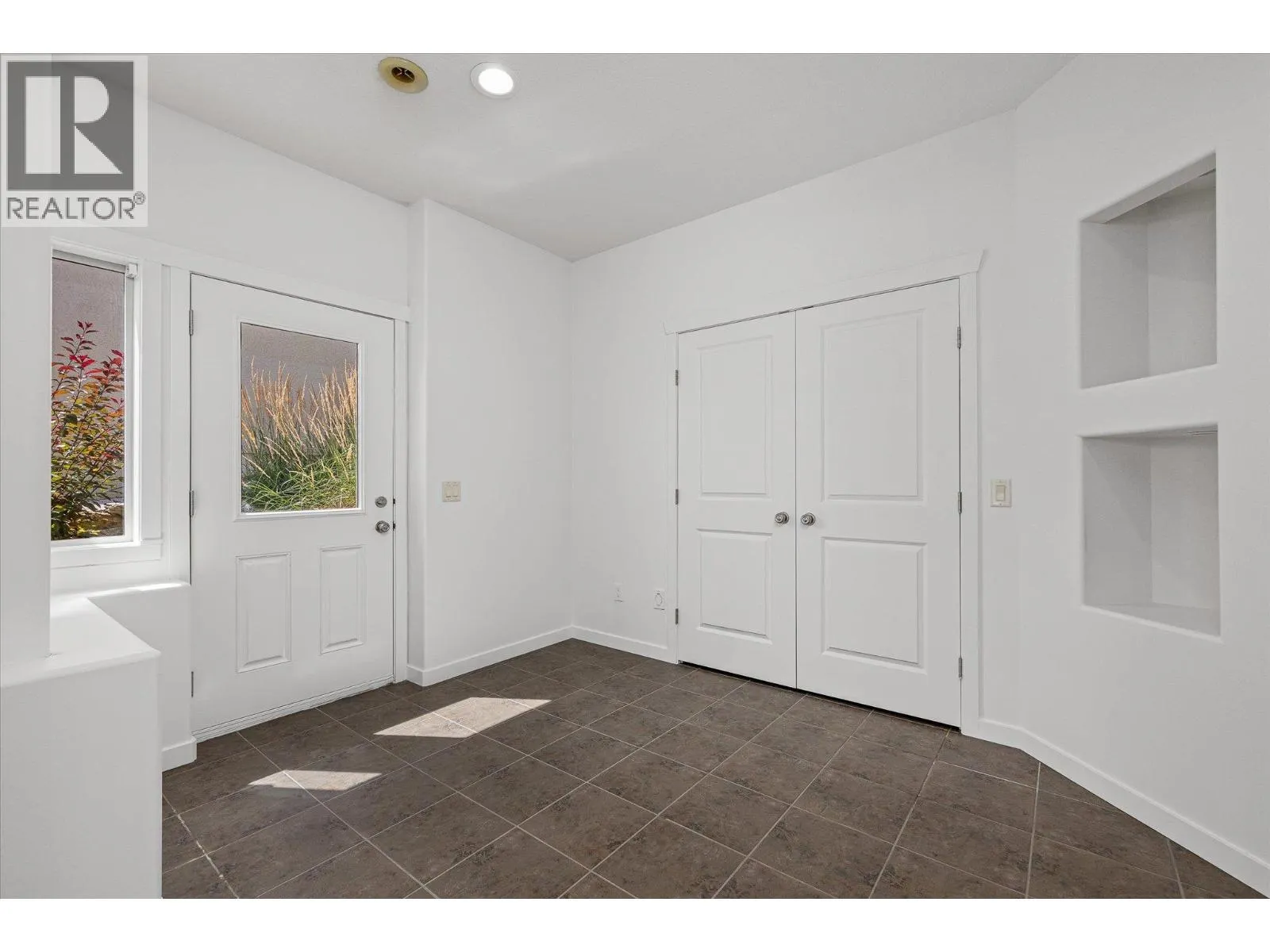 1581 Gregory Road