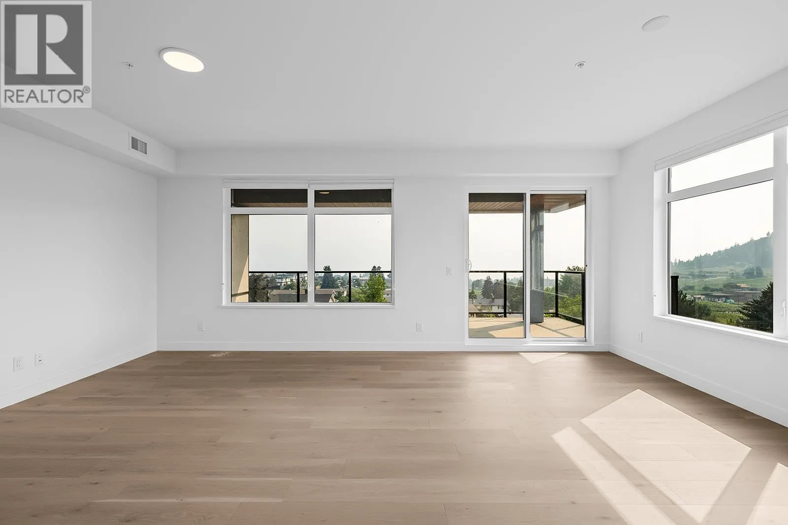 2760 Olalla Road Unit# 204