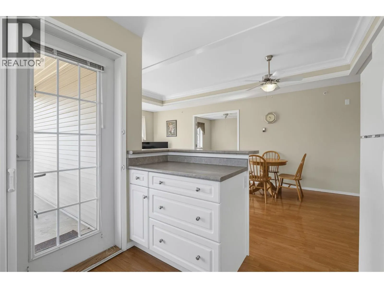 265 Froelich Road Unit# 401