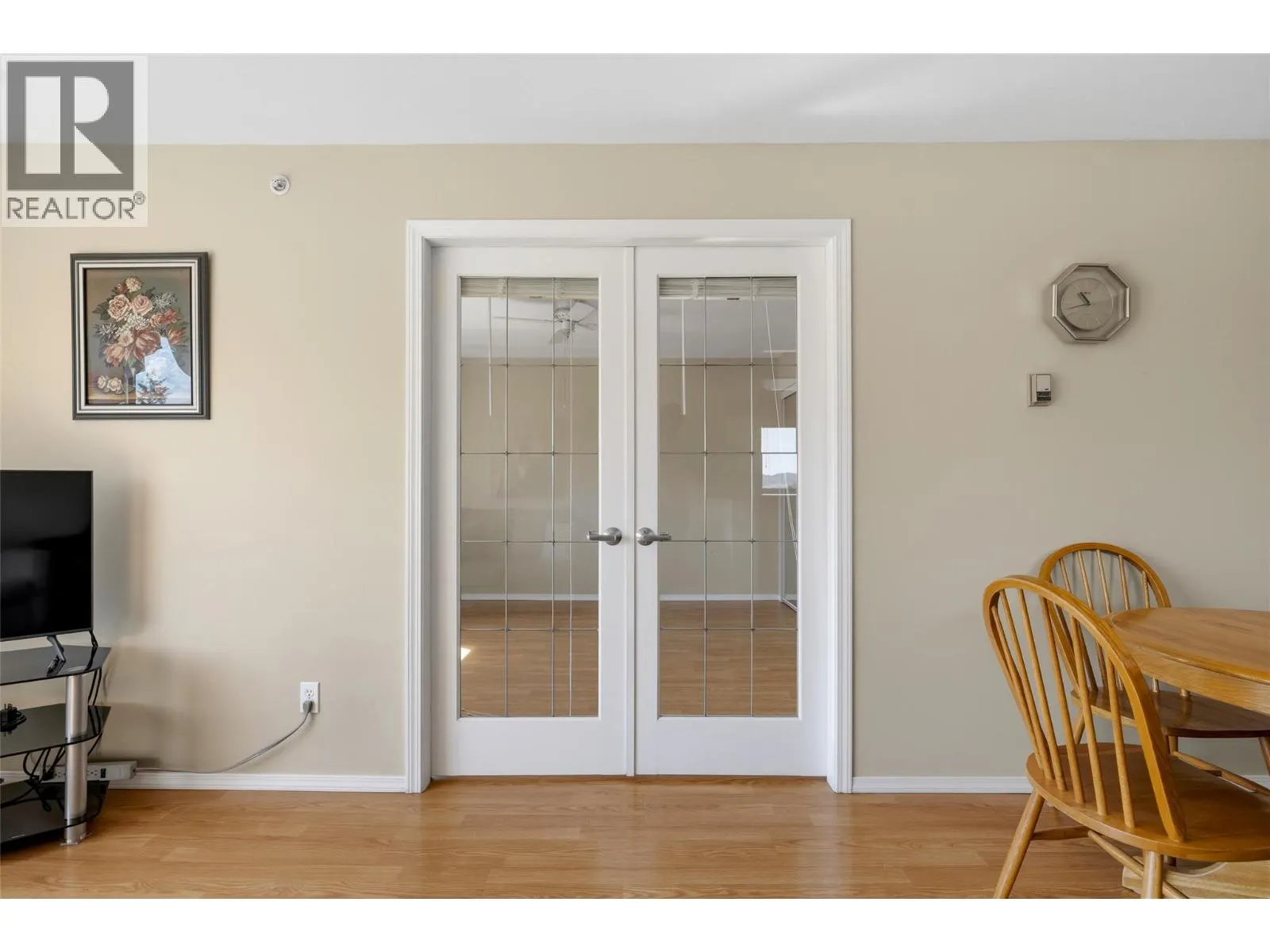 265 Froelich Road Unit# 401