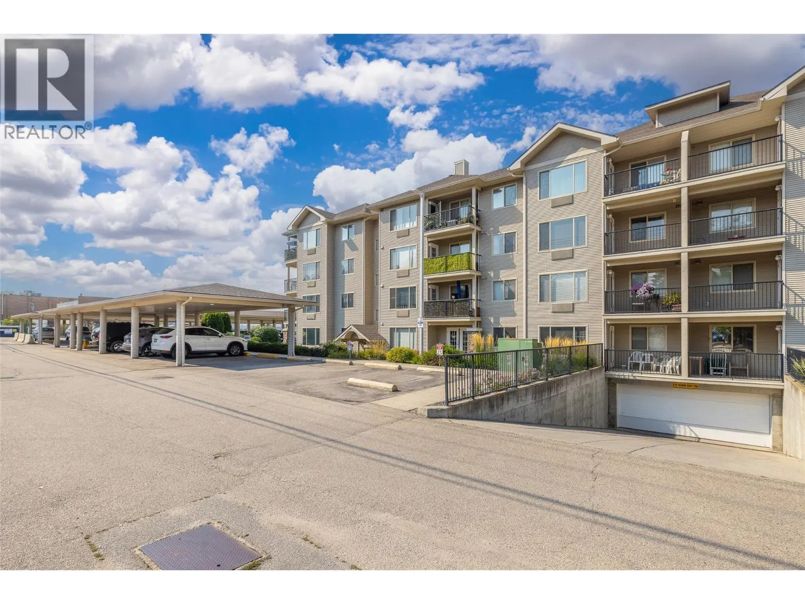 265 Froelich Road Unit# 401